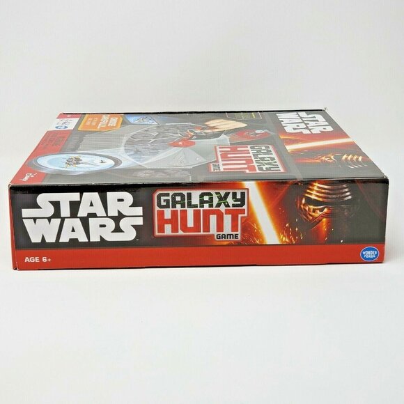 Star Wars Galaxy Hunt Board Game The Force Awakens NEW 2015 Disney - Picture 9 of 11